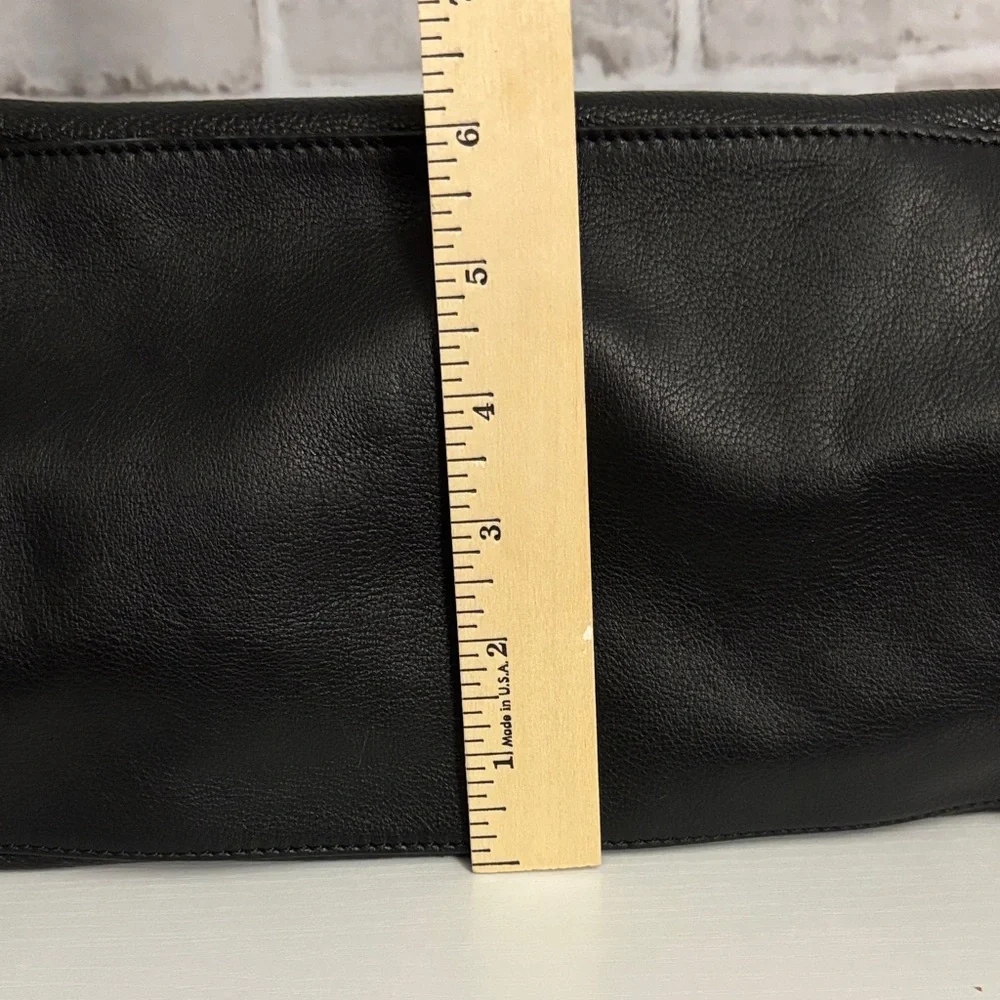 LIKE NEW Tory Burch Black Pebbled Leather Tote with Gold Chain - Picture 13 of 15